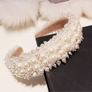 Faux Pearl Beaded Headband ✨ $5 SALE ✨